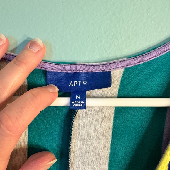 Apt. 9 striped dress, asymmetrical bottom, size medium. - Picture 5 of 5